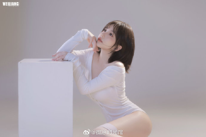 多毛少妇av免费在线看_主题深度解读 - 剧情与评价