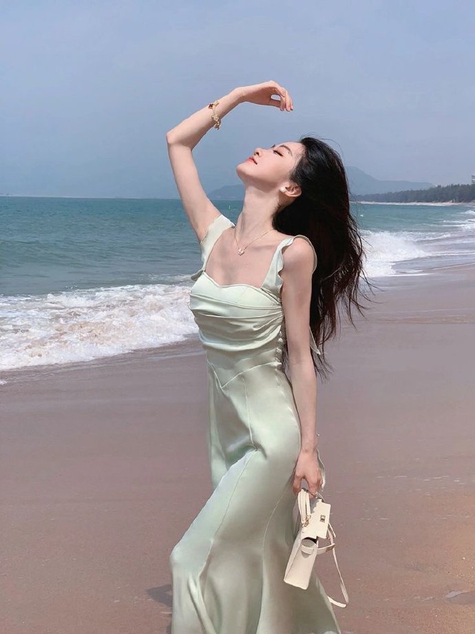 假面女郎 封面