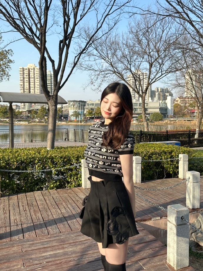 小巷人家 封面