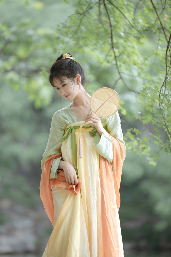 沉香如屑