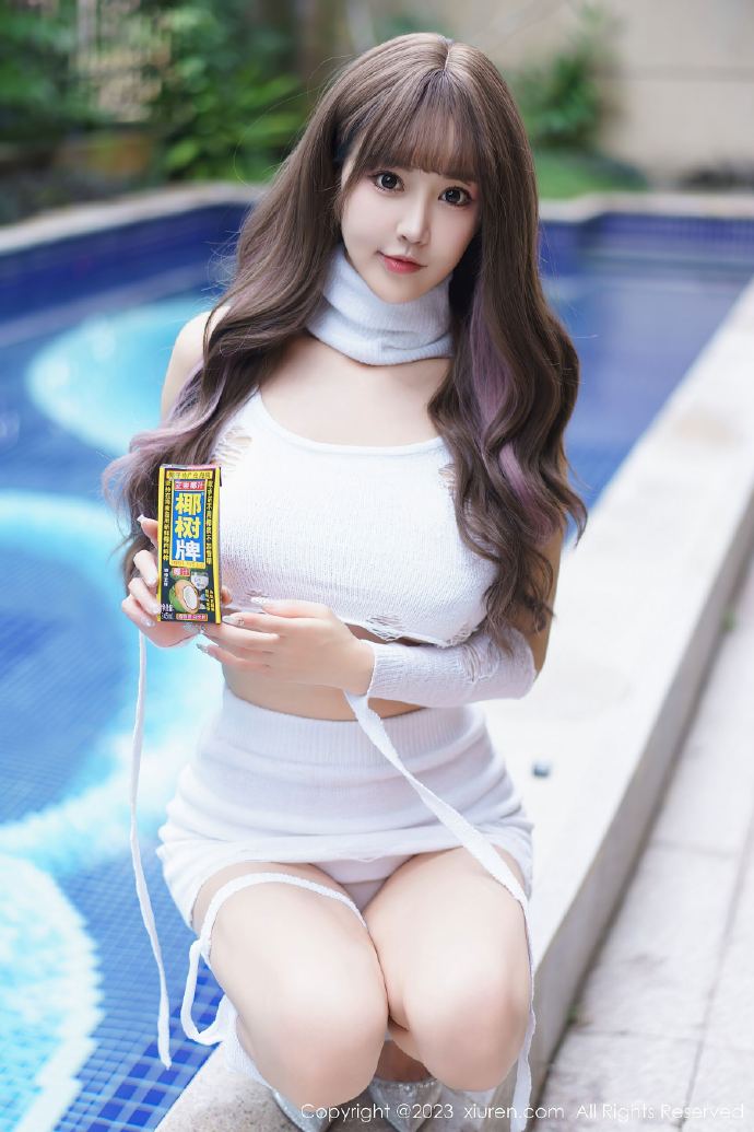 假面女郎 封面