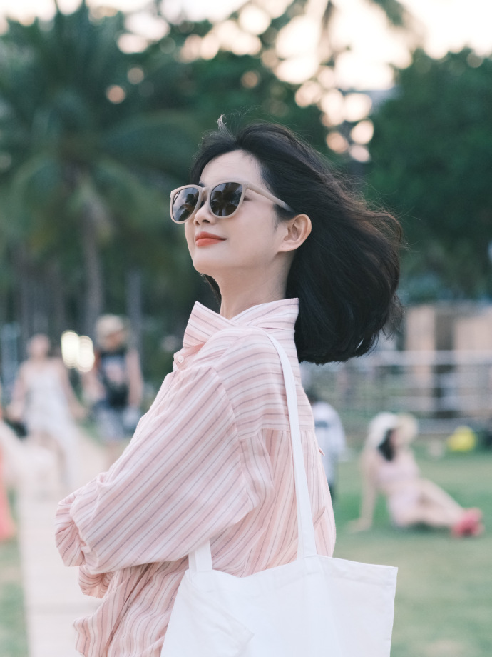 曼达洛人 封面