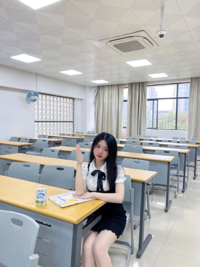 龙与雀斑公主 剧照