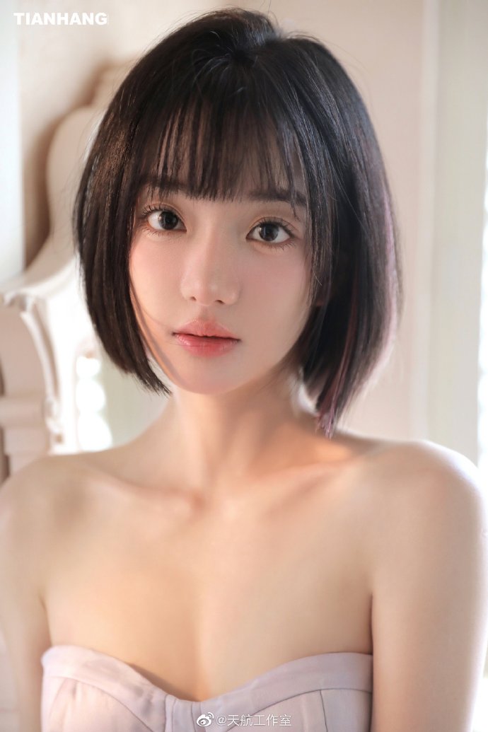 他是谁