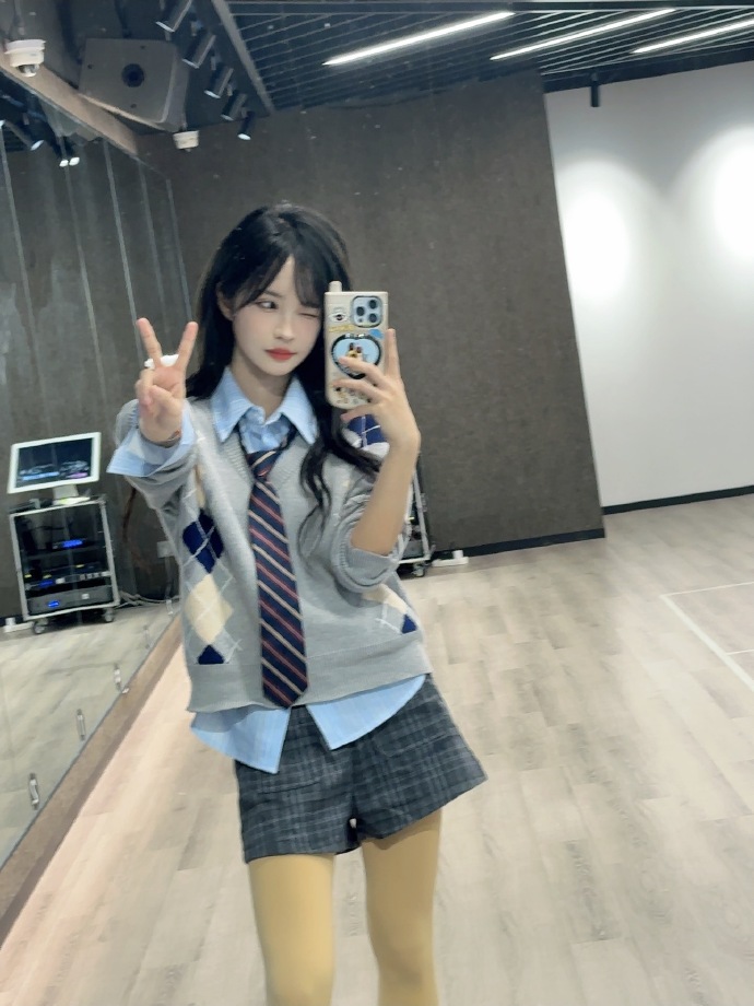 金手指 封面