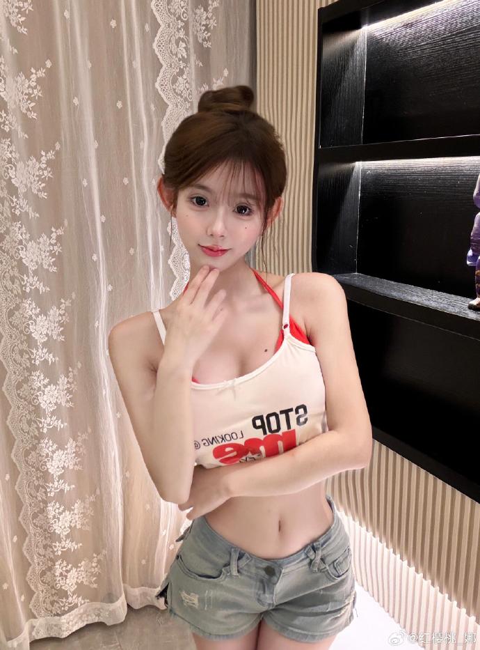 龙与雀斑公主 封面