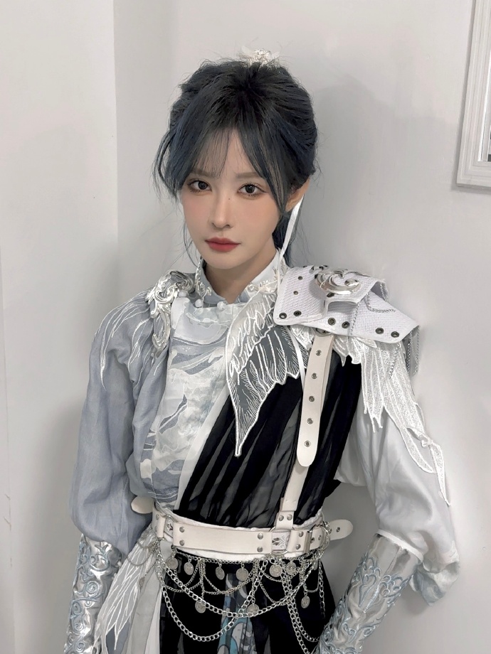 弱美男英雄Class1 封面