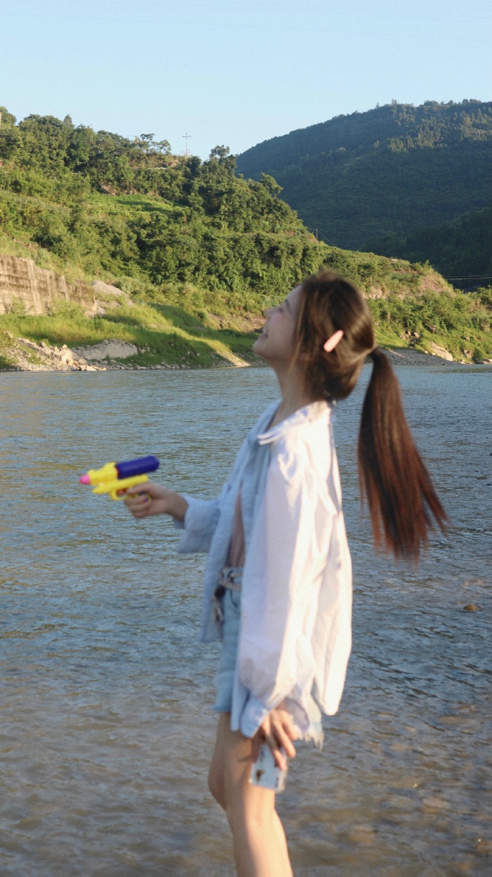 信条 封面
