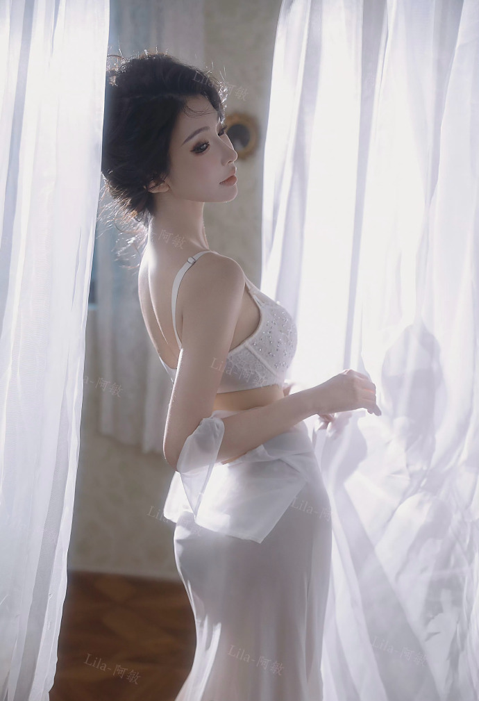 灰质 封面
