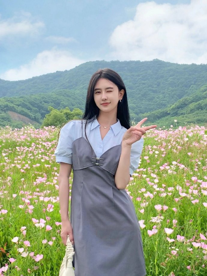 阳光普照 封面