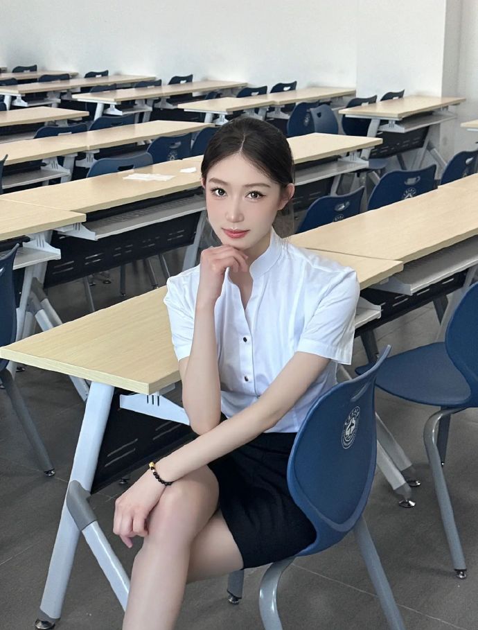 阳光普照 封面