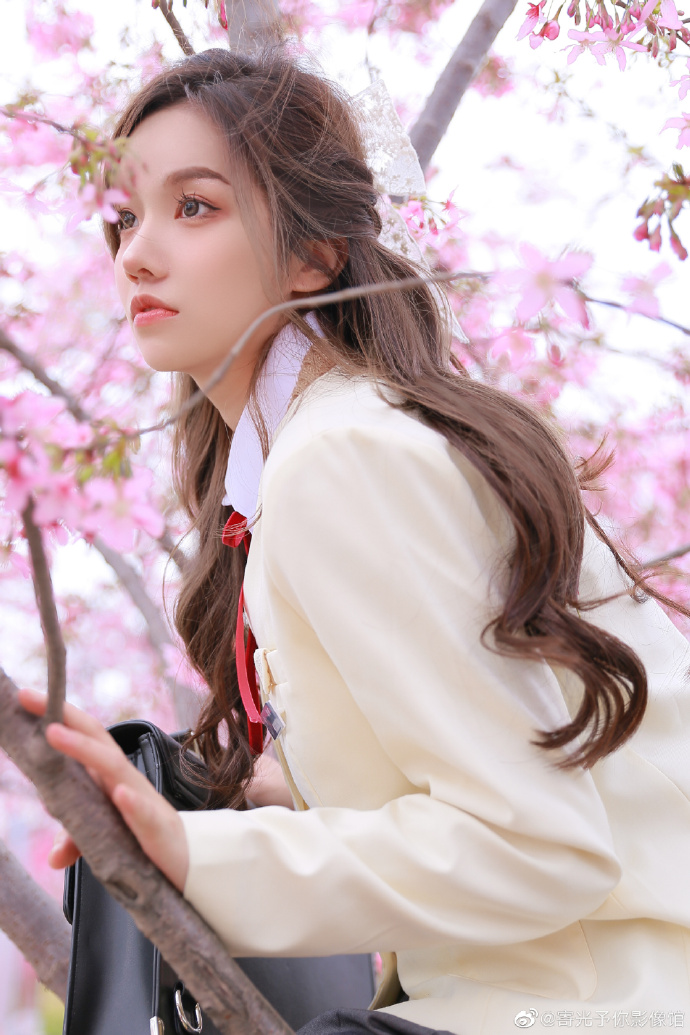 进击的巨人最终季 封面