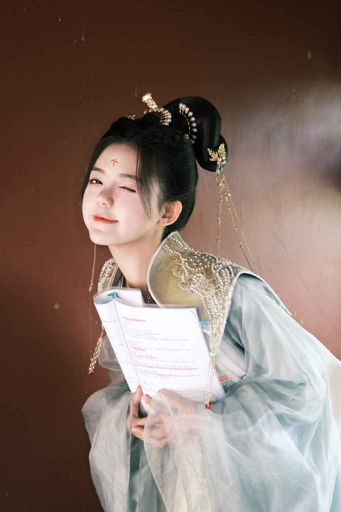 金手指 封面