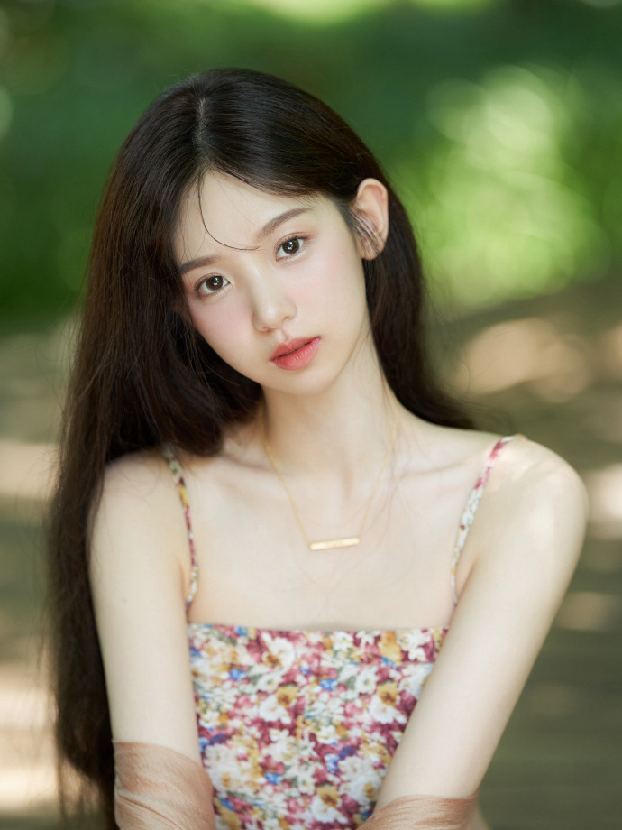 白莲花度假村 剧照