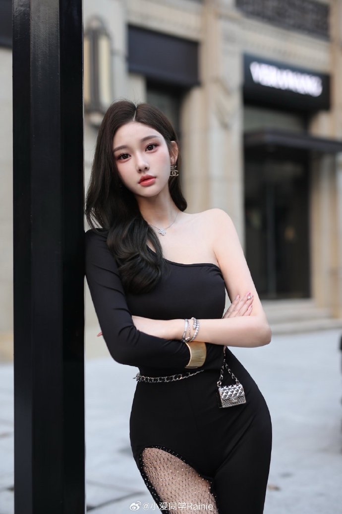 赛博朋克:边缘行者