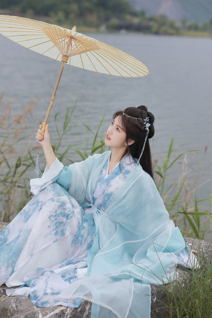 永恒族 封面