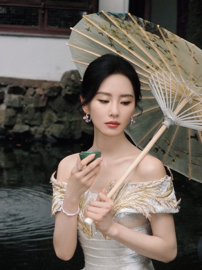 芭比 剧照