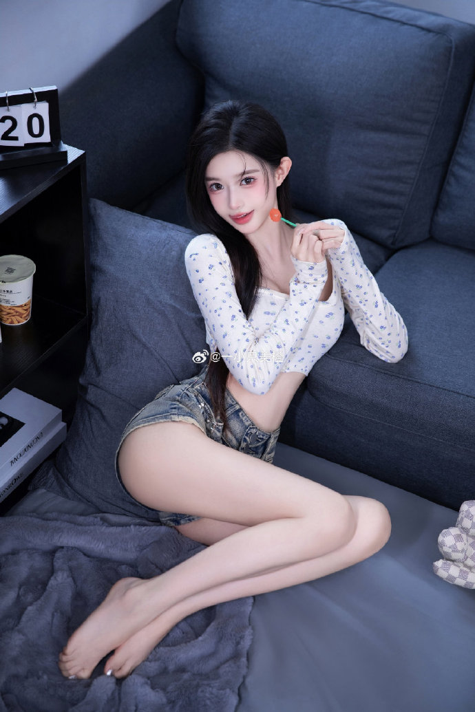 灰质 封面
