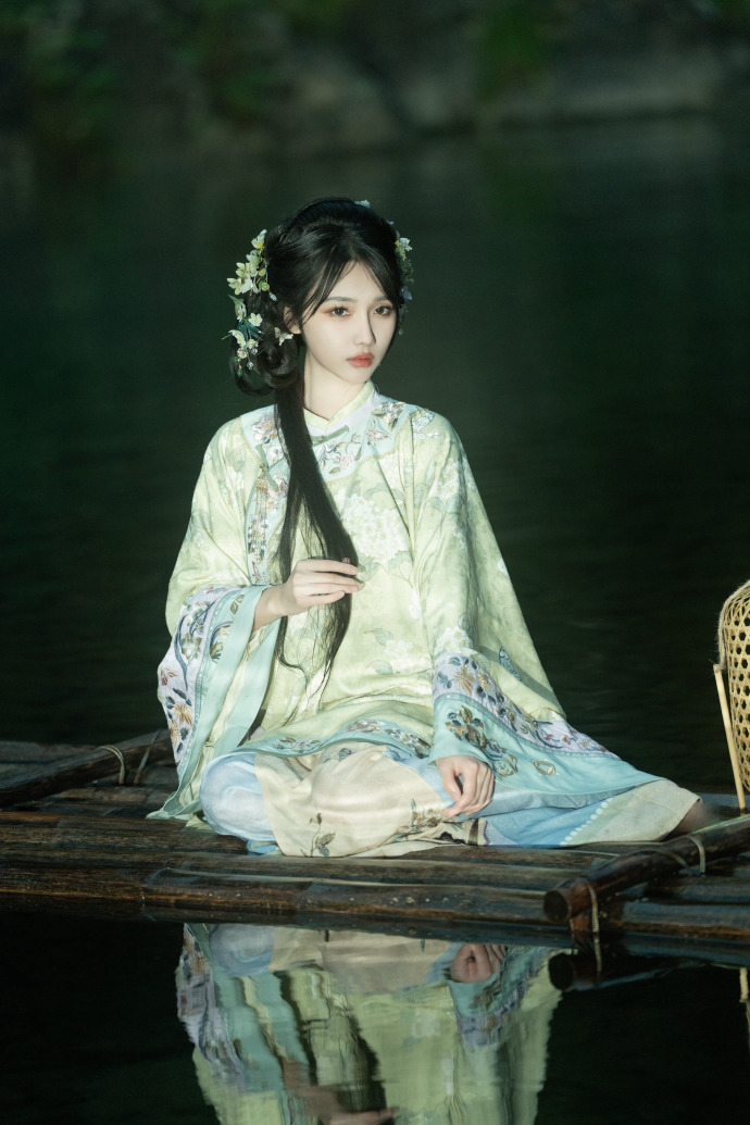金手指 封面
