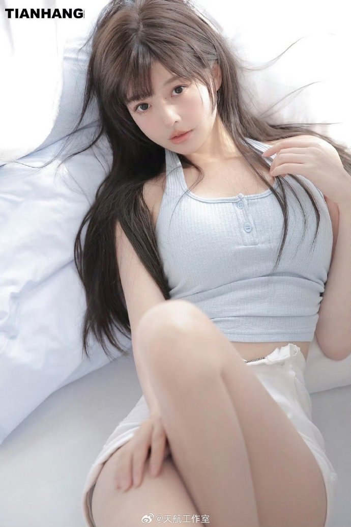 沿阶草 封面