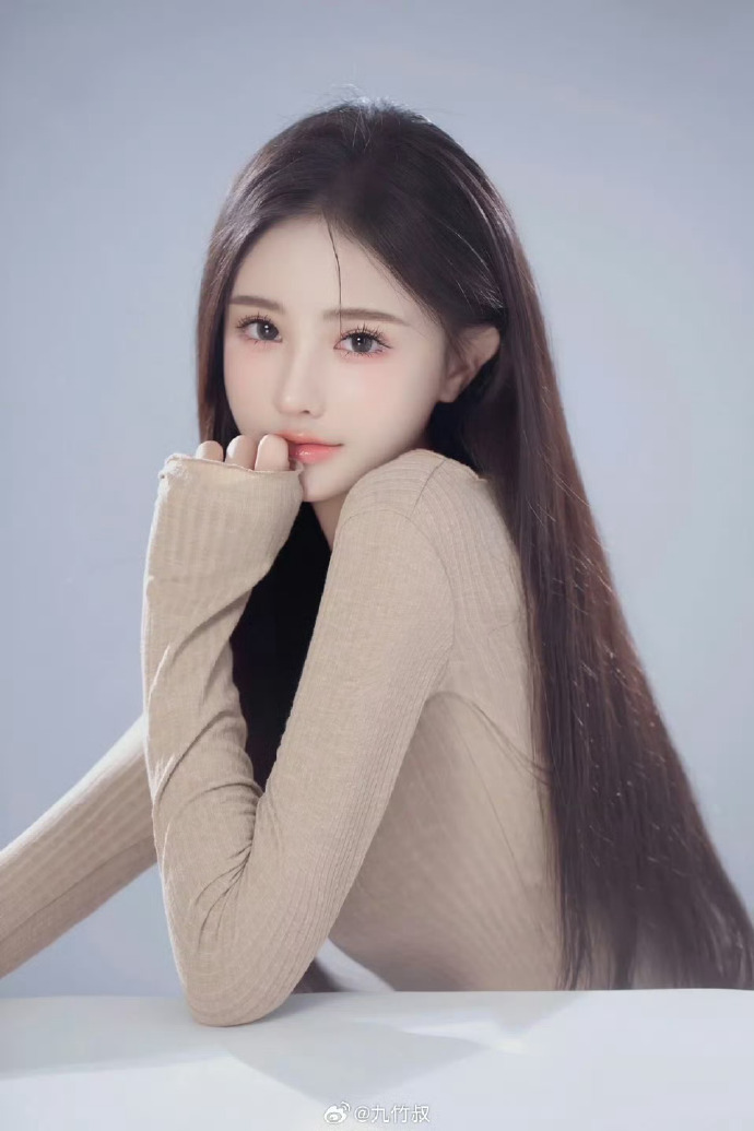 你好李焕英 封面