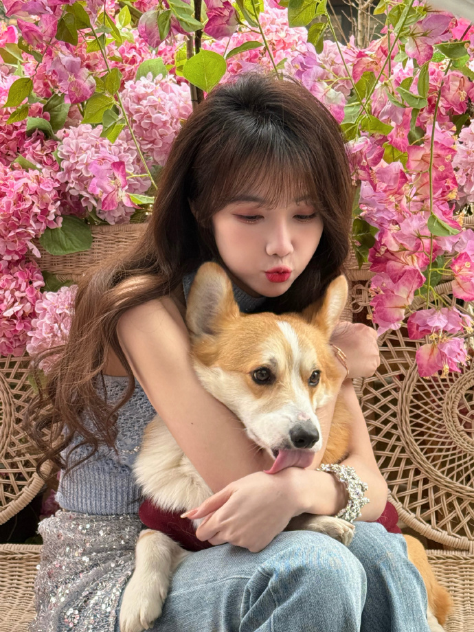 儿戏 封面