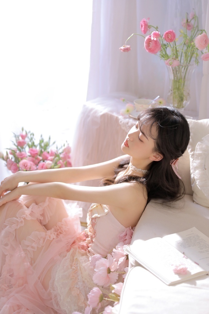 芭比 封面