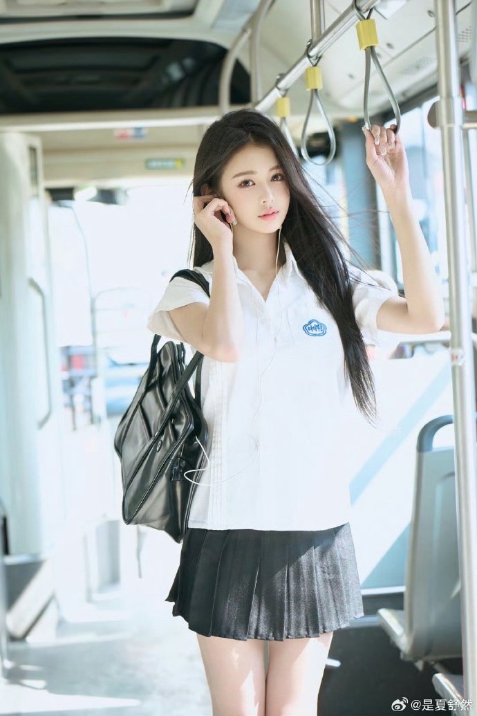 上载新生 封面