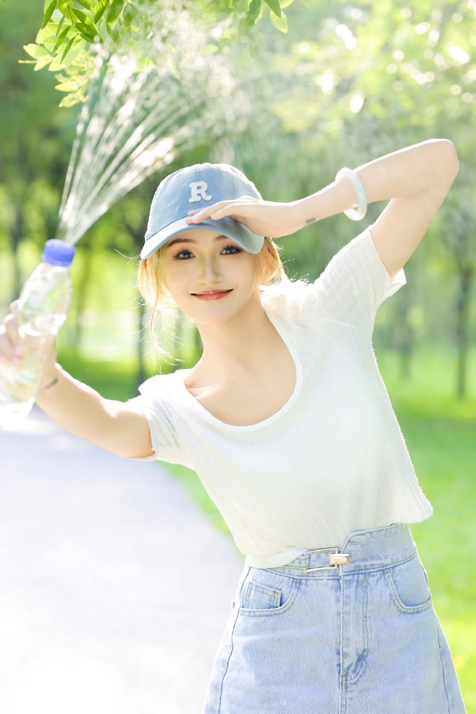 小丑2：双重妄想 封面