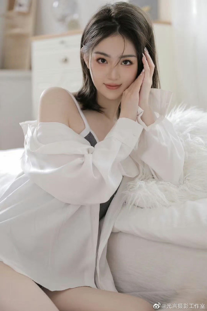 你好李焕英 封面