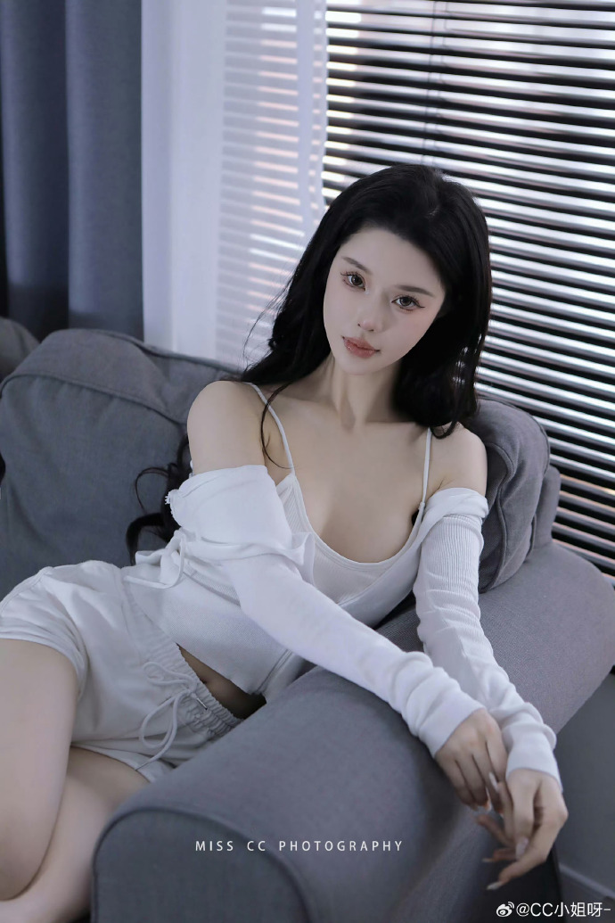 跨过鸭绿江 封面