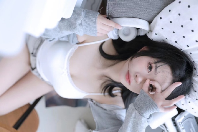 D.P：逃兵追缉令 封面