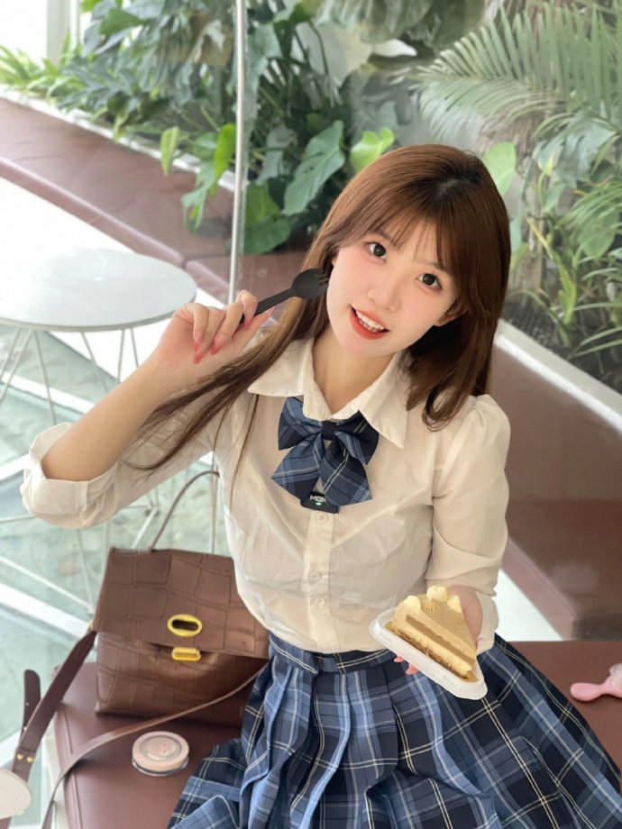 长月烬明 封面