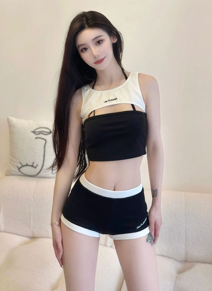 卿卿日常 封面