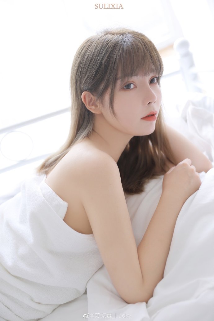 大奉打更人 封面