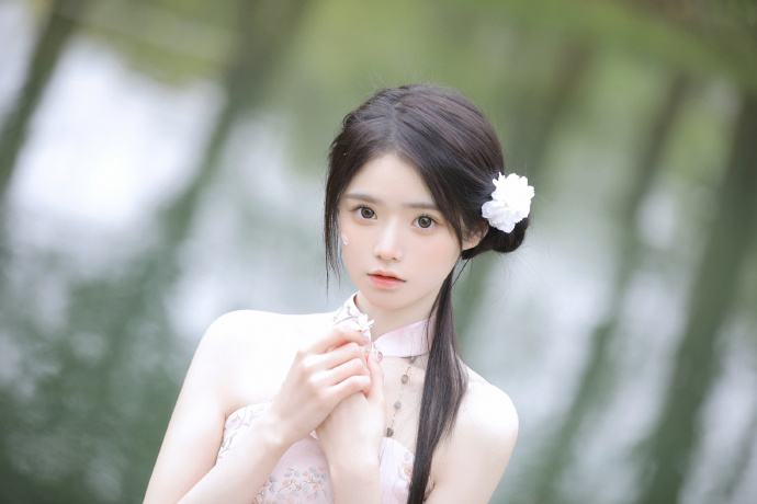 曼达洛人 封面
