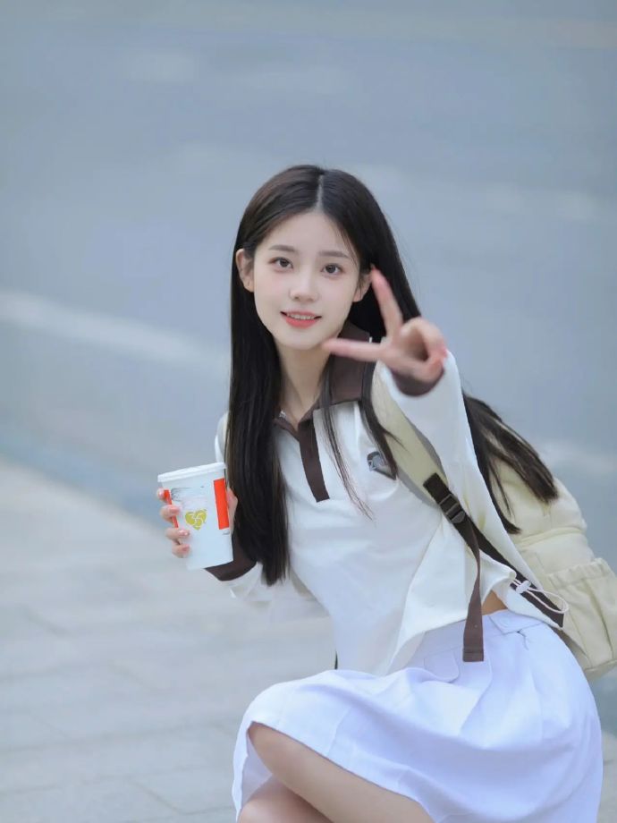 长月烬明